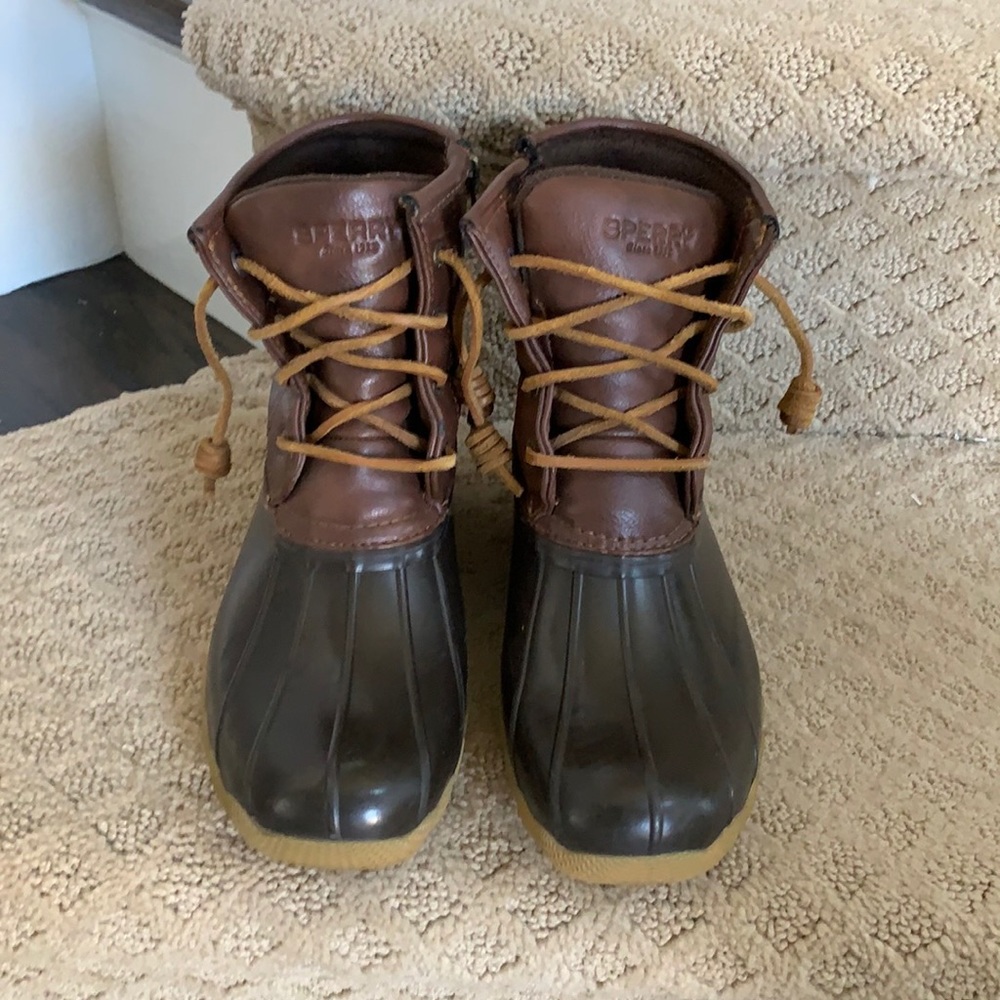 Girls Sperry boot